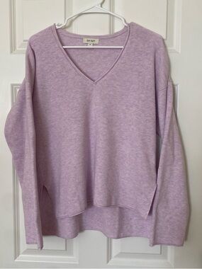 On 5th Lilac V-Neck Sweater